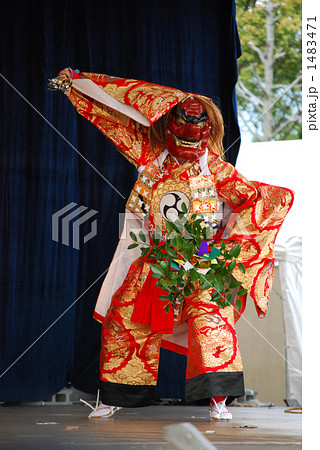 神楽 庄内神楽 鬼 着物の写真素材