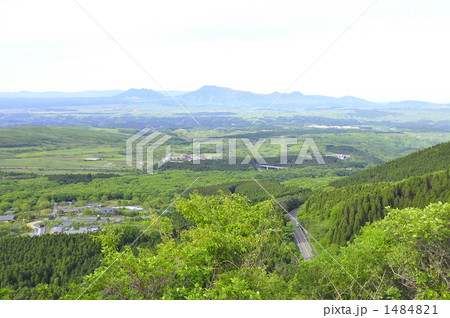 阿蘇山のイラスト素材集 ピクスタ