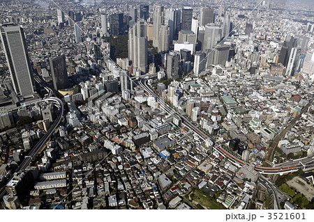 新宿上空の写真素材