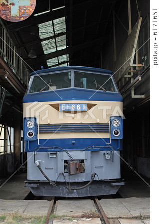 🚃 T-Photo | . [ 🚃 高崎駅留置線 / EF64-1001 ] ～ブルー