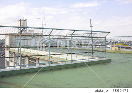 屋上 室内 教育 校舎の写真素材