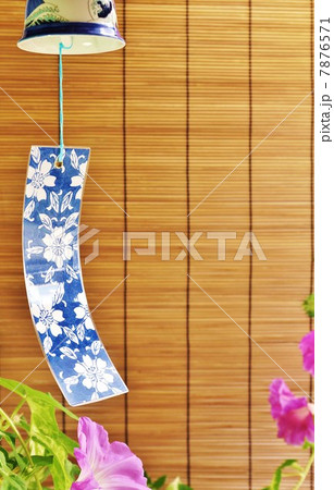 風鈴 短冊 インテリア 和風の写真素材