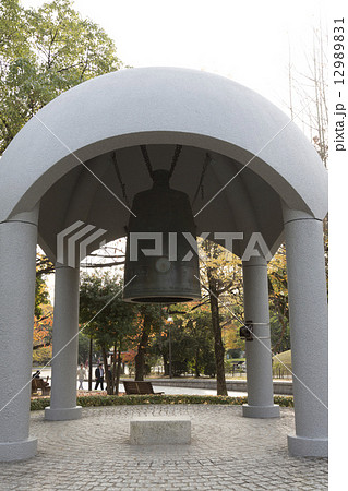 平和の鐘の写真素材