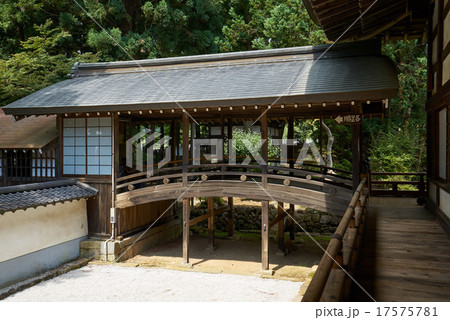 乾徳山恵林寺、本堂からうぐいす廊下に続く渡り廊下(塩山、山梨