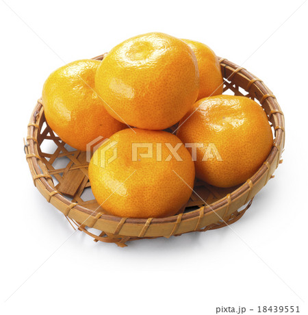 食べ物 オレンジ フルーツ 影ありの写真素材