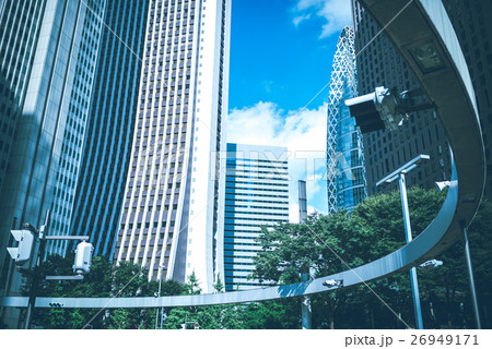 サークル交差点 新宿警察署裏交差点 新宿 都市の写真素材 - PIXTA