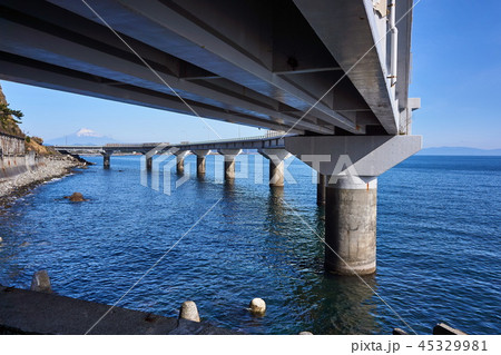 石部海上橋の写真素材