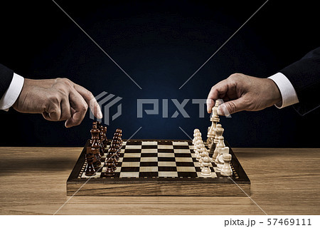 キング チェス 駒 勝負の写真素材