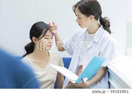 耳鼻科検診の写真素材