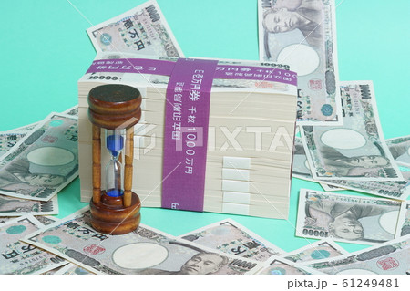 1000万円 日本円 札束 紙幣の写真素材