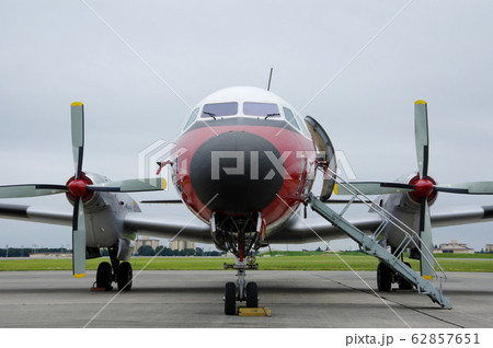 YS-11 プロペラ機の写真素材 - PIXTA