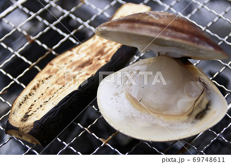 焼き蛤の写真素材