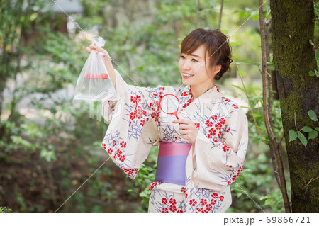 金魚すくいの写真素材集 ピクスタ