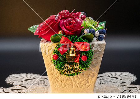 粘土細工 花飾り 花 粘土の写真素材