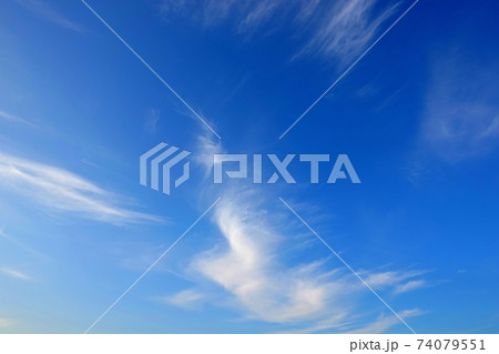 しらす雲の写真素材