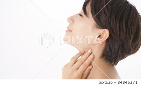 手 女性 横顔 耳の写真素材