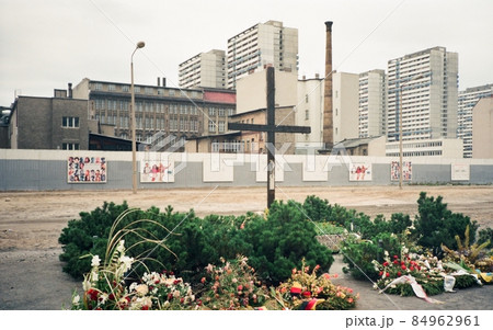 ベルリンの壁崩壊の写真素材