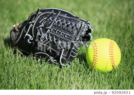 女子ソフトボールの写真素材
