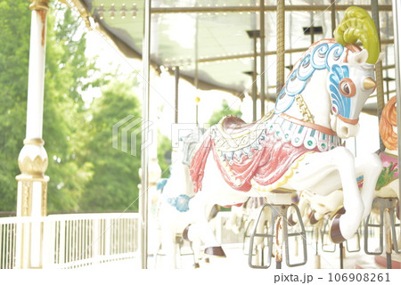 回転木馬の写真素材 - PIXTA