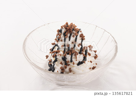 チョコソース 皿の写真素材 - PIXTA