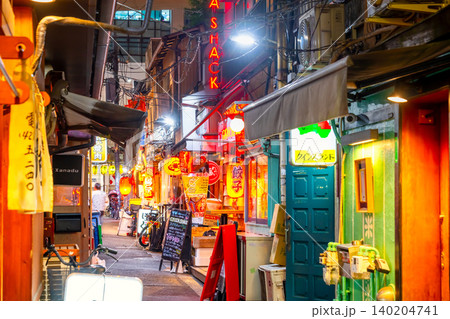 昭和レトロ 昭和 スナック 風景の写真素材 - PIXTA